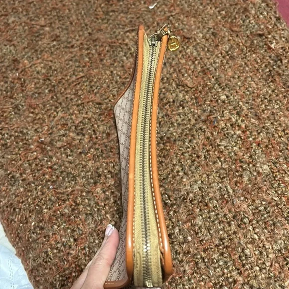 SOLD❤️Authentic Vintage Celine Macadam Small clutch - Picture 7 of 15